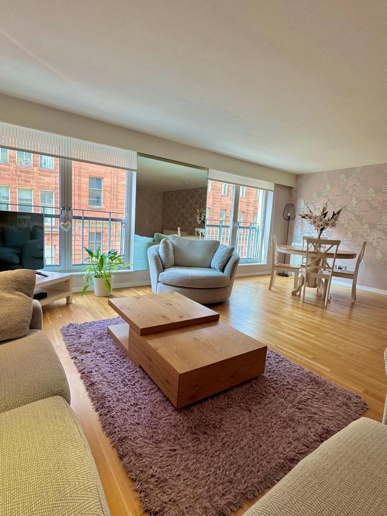Merchant City Luxury 2 Bedroom Apartment With Secure Parking Available On Request Glasgow Dış mekan fotoğraf